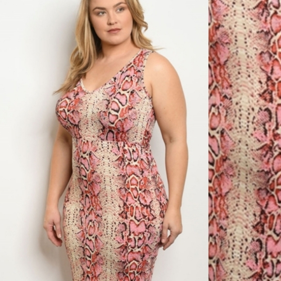🆕️ SNAKE PRINT PLUS SIZE MAXI FULL LENGTH DRESSES - Picture 2 of 3